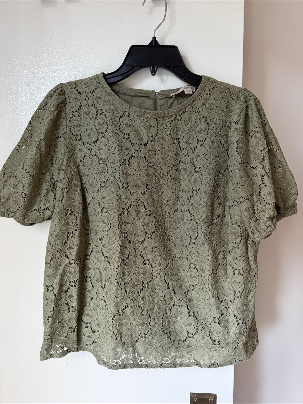 LOFT Olive Green Lace Puff-Sleeve Top